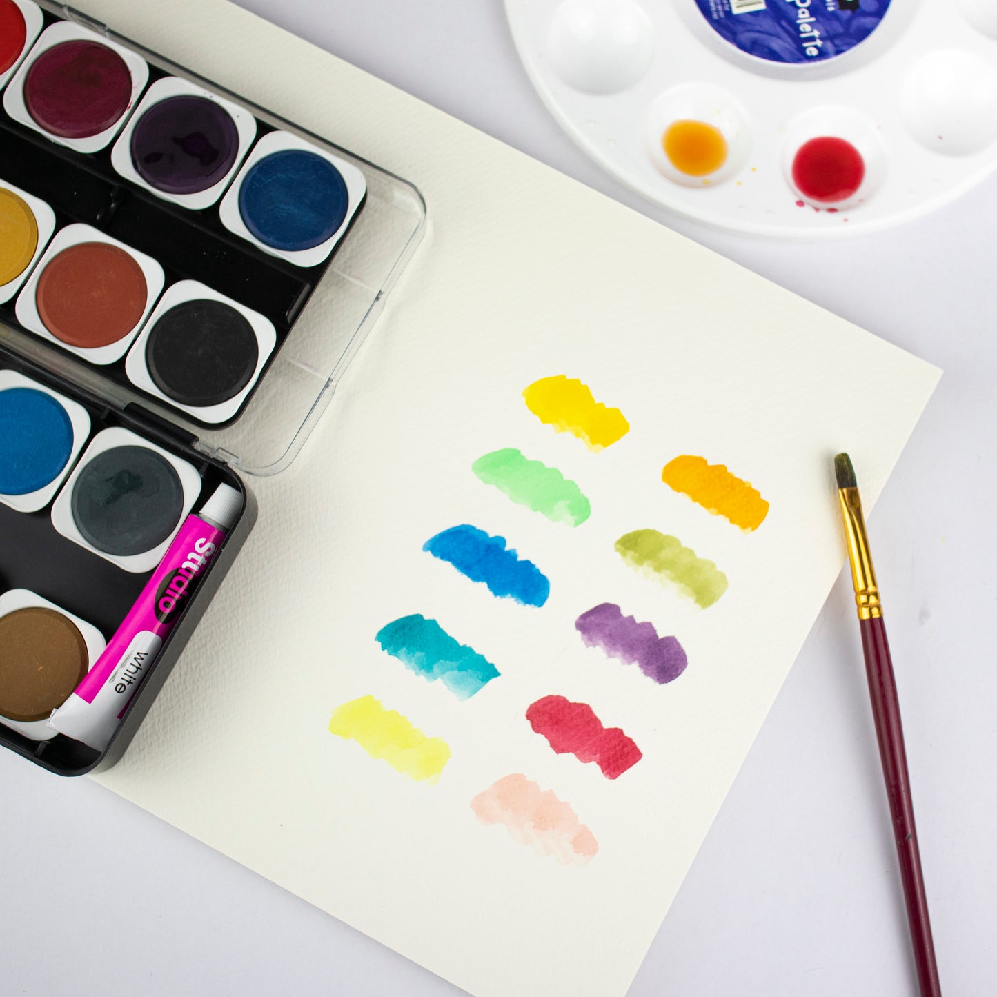 Mont Marte Aquarellmalset Discovery – 24 Farben mit 1 Pinsel und 1 Tube Deckweiß - SETL