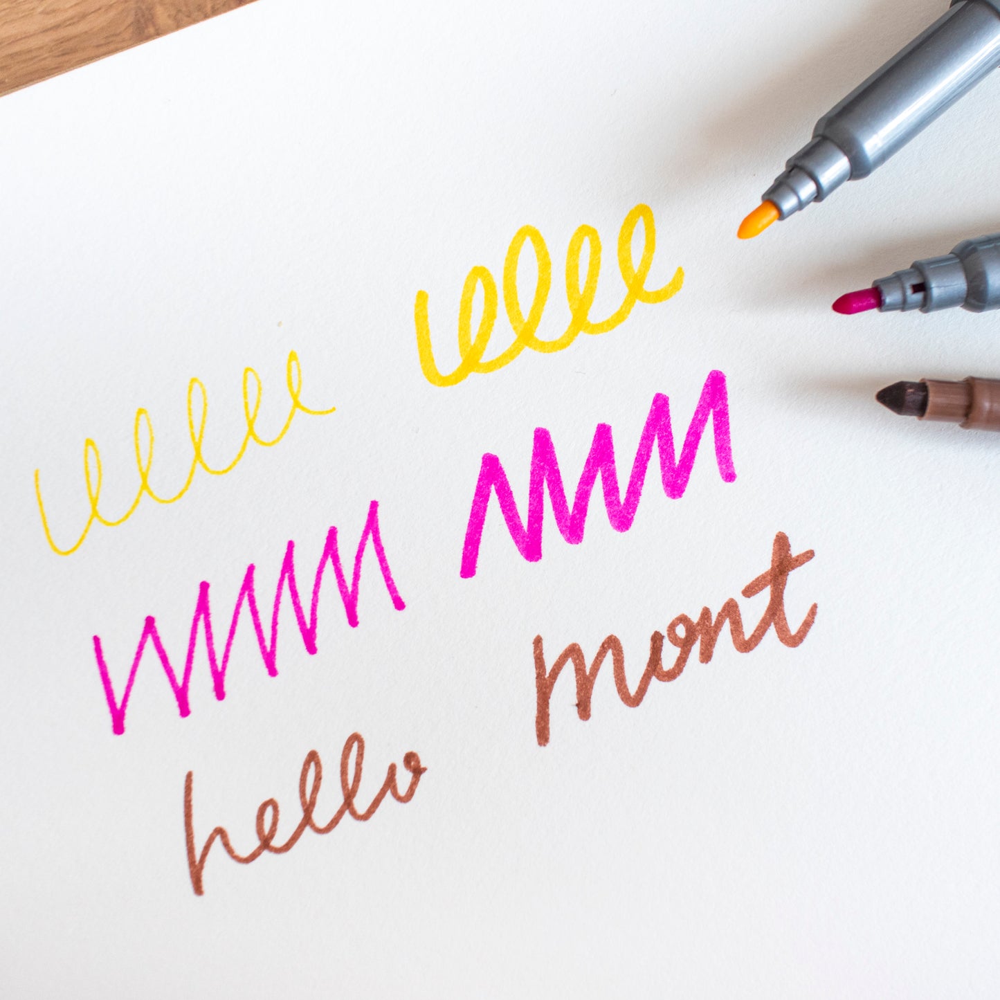 Mont Marte Dual Marker Set Discovery – 54 Farben