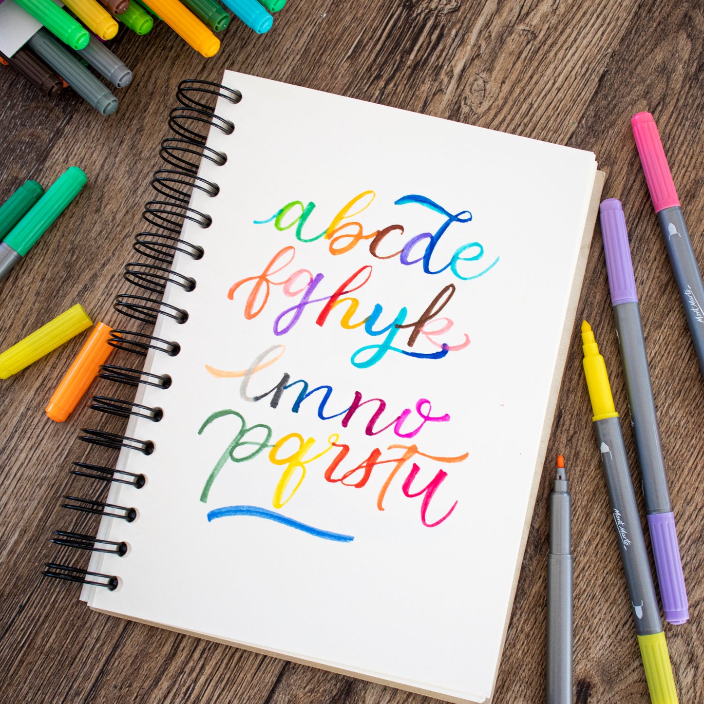 Mont Marte Dual Marker Set Discovery – 54 Farben